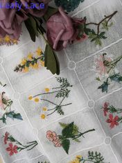 色によって刺繍される3D花のレースの生地80ヤードの綿9の