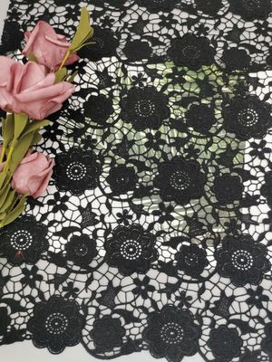 化学花の刺繍のヘビー級のレースの生地をかぎ針で編みなさい