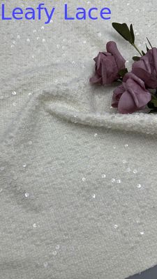 葉っぱのセキン 刺さった蕾の布 結婚式 婚礼 贅沢 優雅 な布