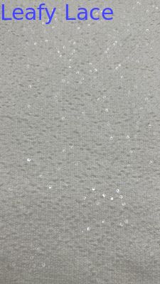 葉っぱのセキン 刺さった蕾の布 結婚式 婚礼 贅沢 優雅 な布