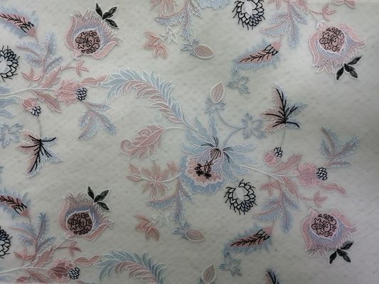 女性の衣服のための花の着色された刺繍されたレースの生地