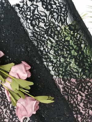 束ねられた3D花のレースの生地