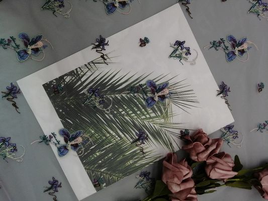 多彩な刺繍のテュルの生地100ヤードの敏感な網の