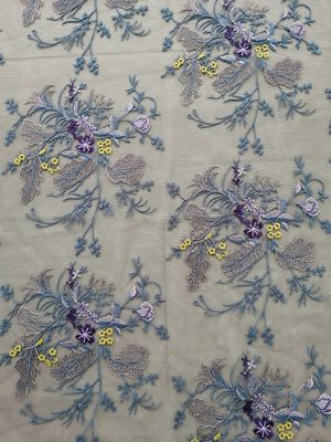 ポリエステル ヤード紫色のテュルの花の刺繍されたメッシュ生地