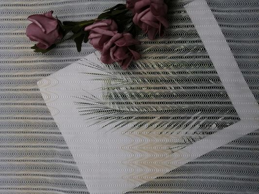 幾何学的な束ねられたレースの生地のアイボリーの花嫁のレースの生地100ヤードの145cmの