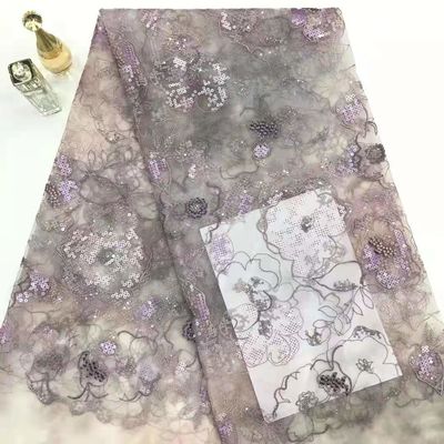 125CMの花のレースのスパンコールは服のブラウスのための生地を刺繍した