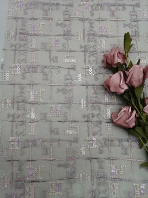 Geoのスパンコールは家の織物のための生地のレースを刺繍した
