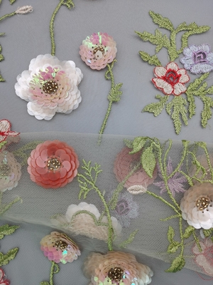 3D多彩なスパンコールは花のSeuqinがレースの生地に玉を付けた生地を刺繍した