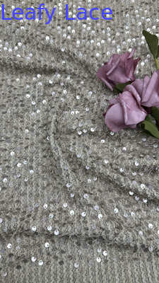 100% 刺さった 蕾のセキンの布 パーティーのドレスのための新しいコレクション