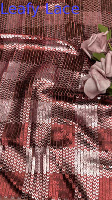 格子柄スパンコール刺繍レース生地 エレガントで輝く カスタマイズされた新コレクション生地